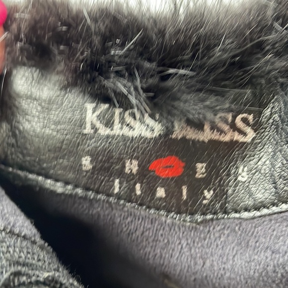 Suede Ankle Booties Made in Italy, Kiss Kiss. - Picture 7 of 14